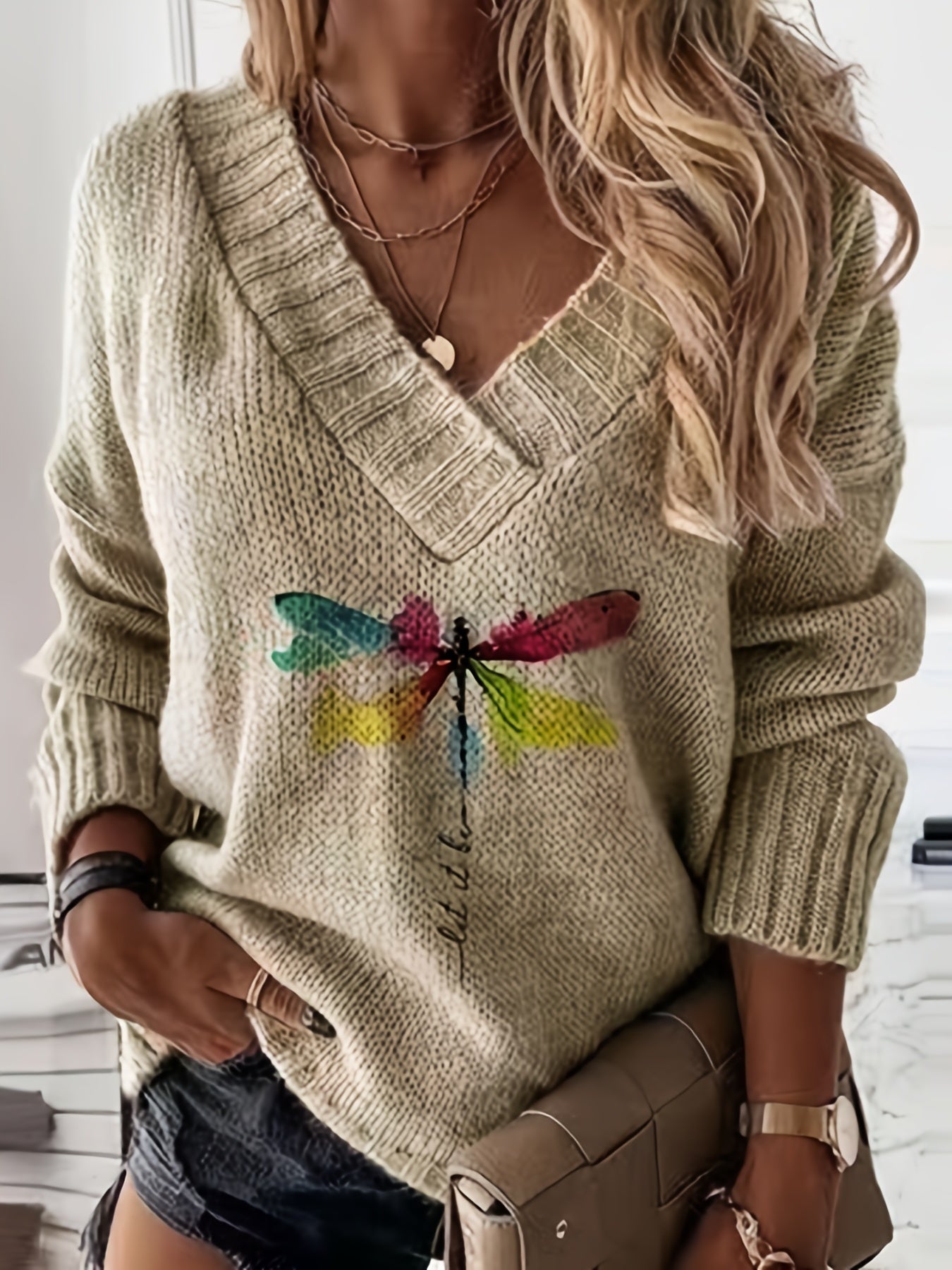 Ellie | Cozy Dragonfly Pullover